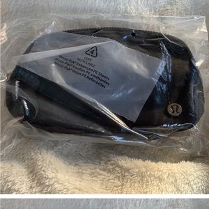 Lululemon everywhere belt bag